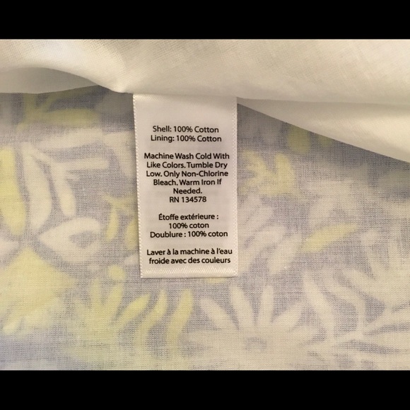 Vineyard Vines Fit and Flare Dress - Picture 7 of 7